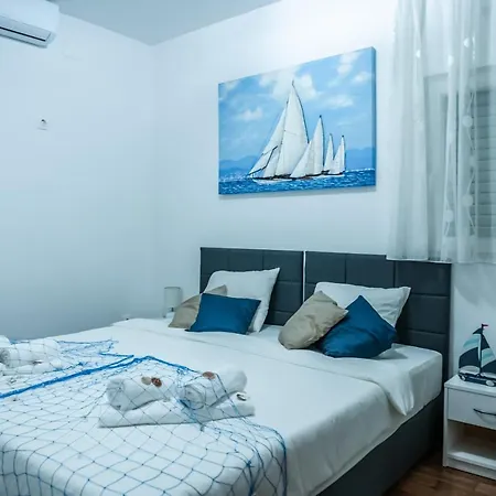 Pebbles - With Jacuzzi * 斯普利特